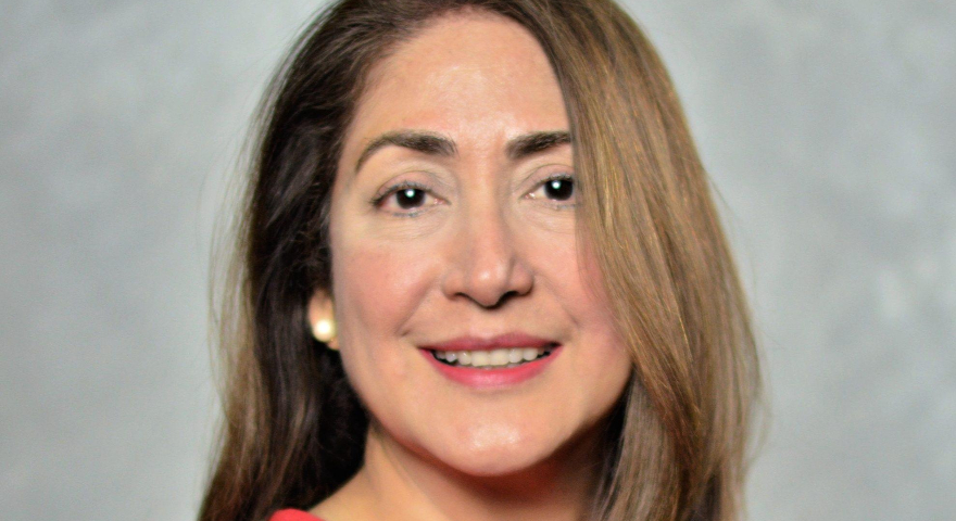 Lata Mc Ginn headshot